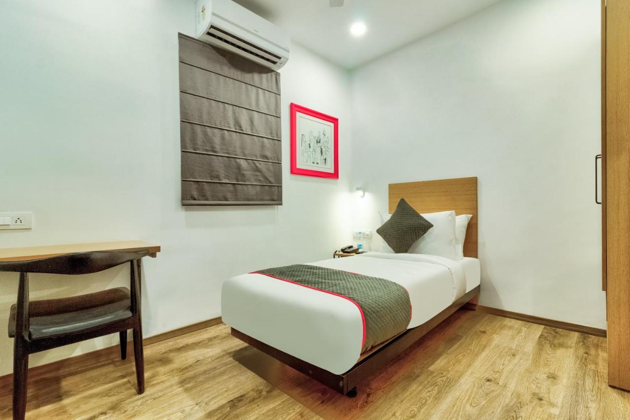 Oyo 78245 Collection O Hotel Crown Inn 나비뭄바이 외부 사진