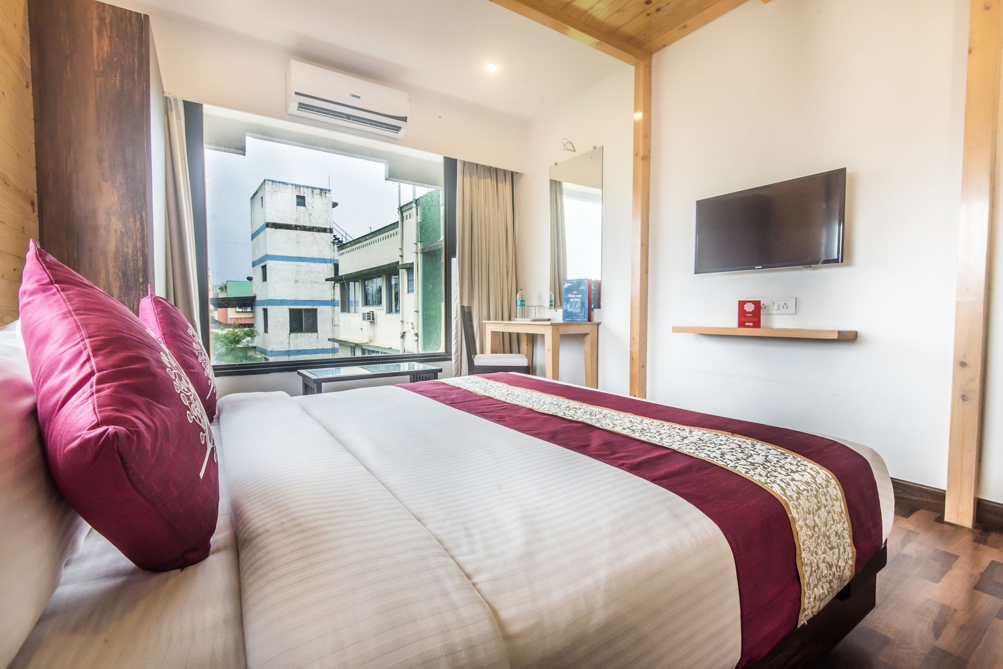 Oyo 78245 Collection O Hotel Crown Inn 나비뭄바이 외부 사진