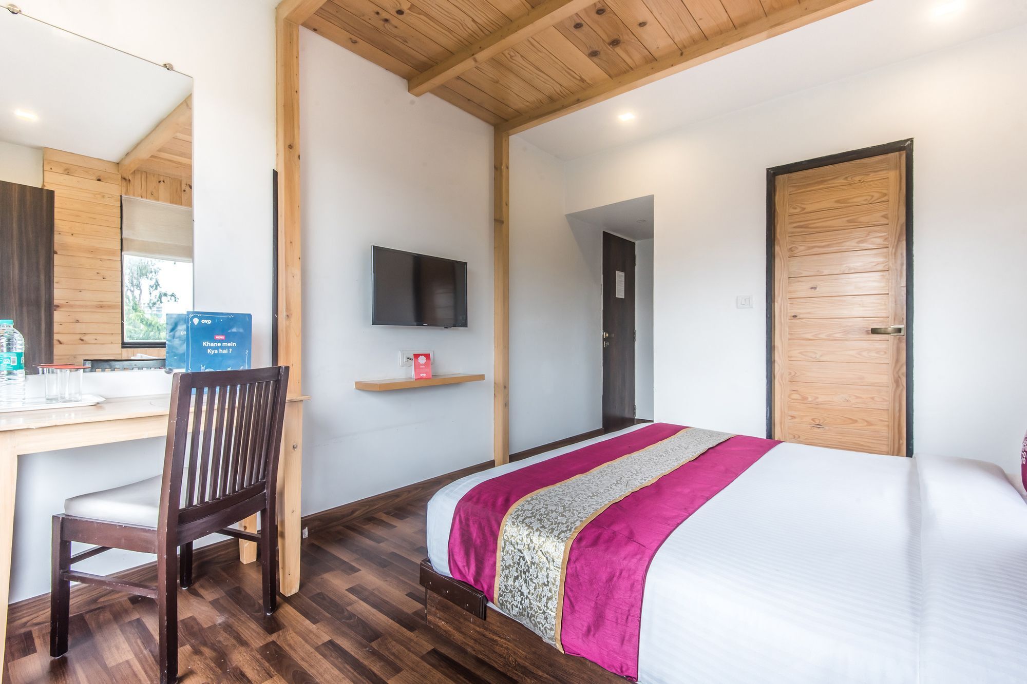 Oyo 78245 Collection O Hotel Crown Inn 나비뭄바이 외부 사진